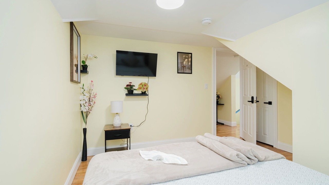 Photo of Bedroom in Milton