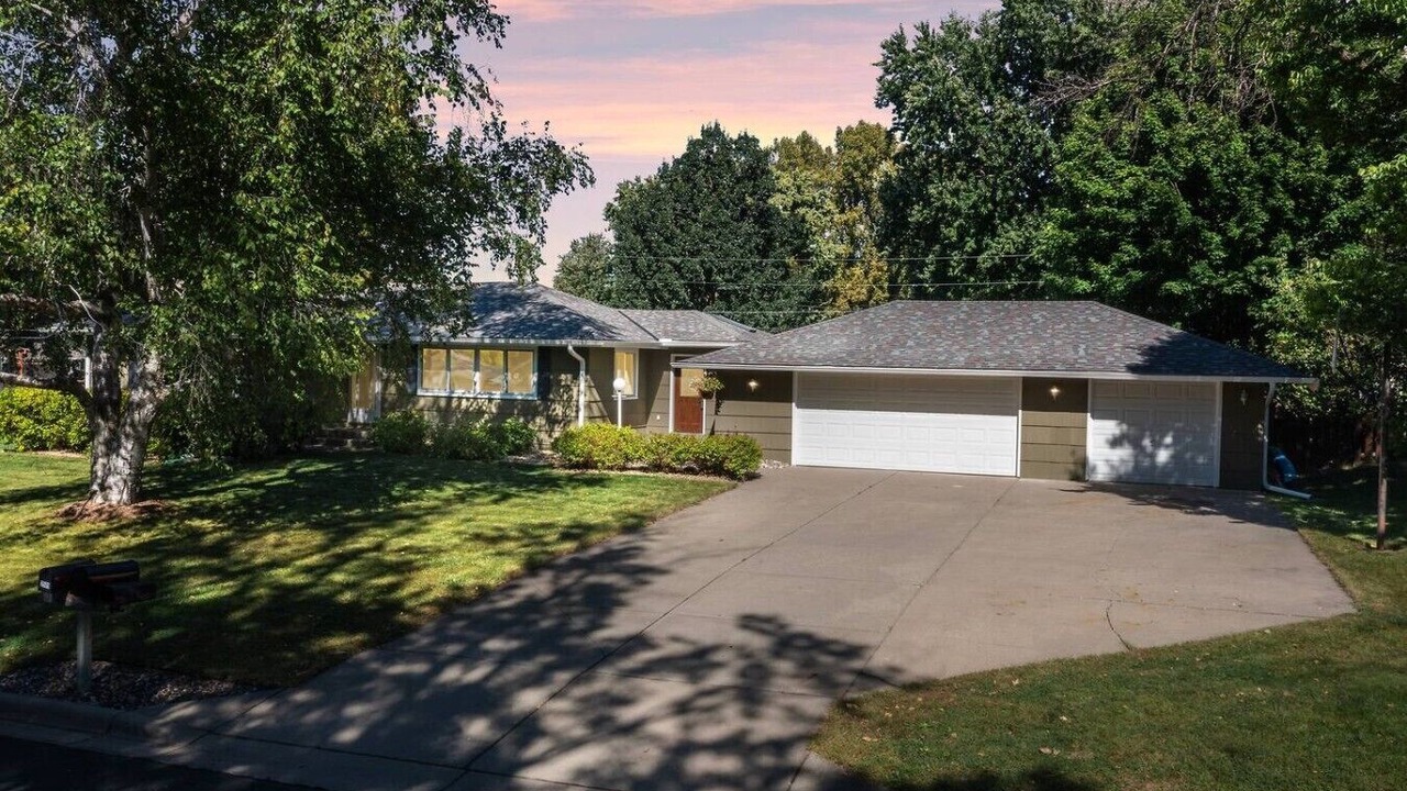 Photo of Outdoor in Burnsville