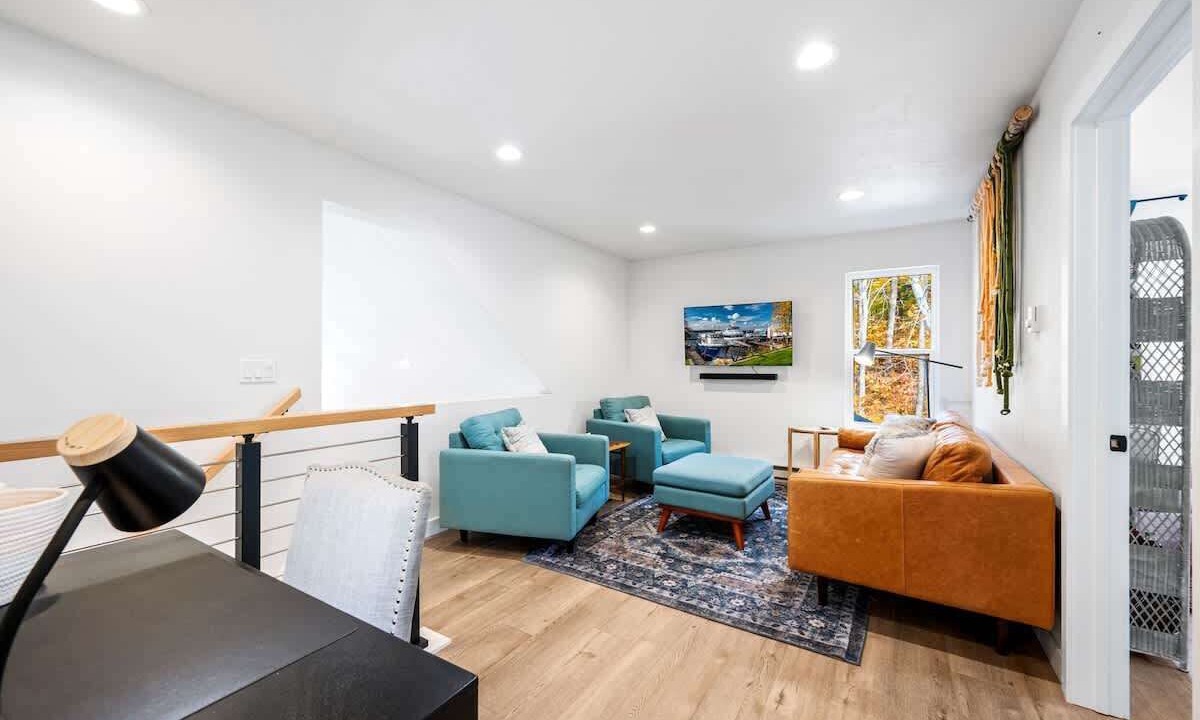 Photo of Livingroom in Gills Rock