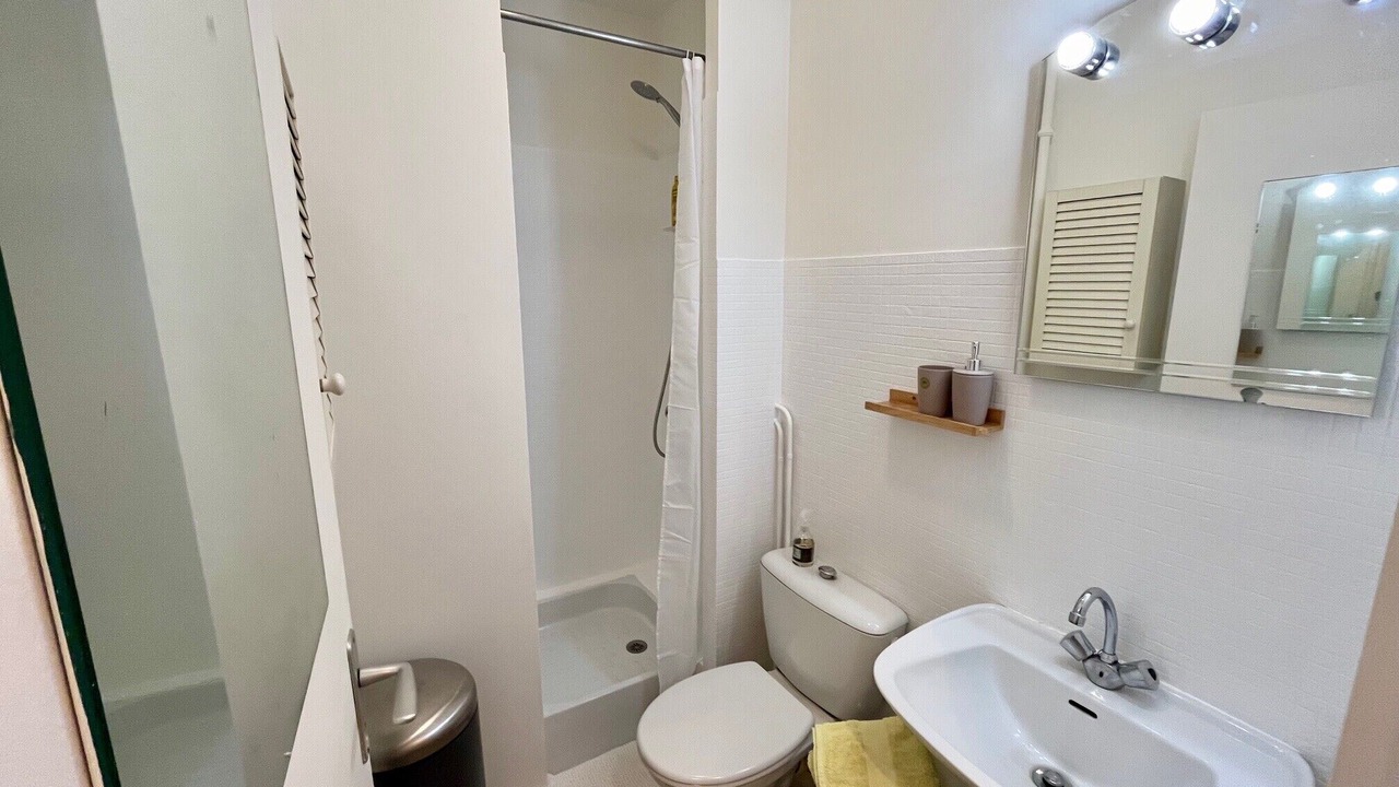Photo of Bathroom in Prince–Marmottan