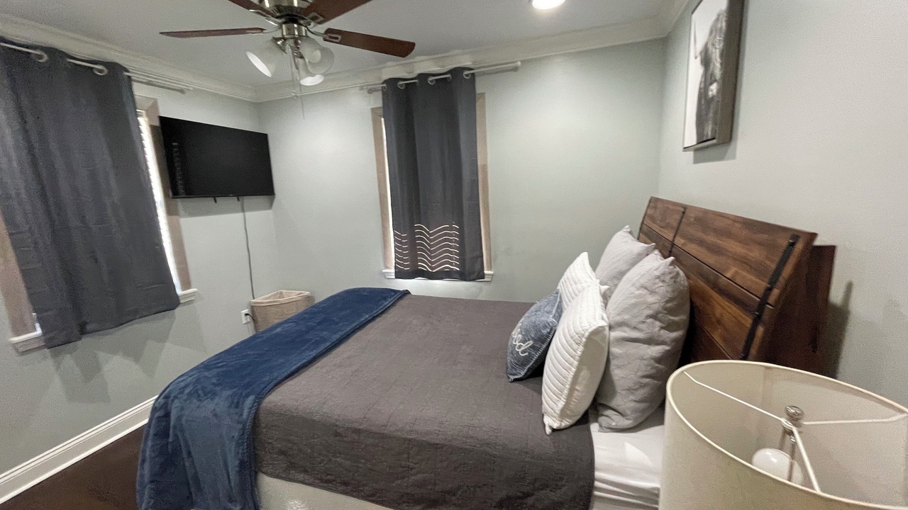 Photo of Bedroom in Old Jefferson