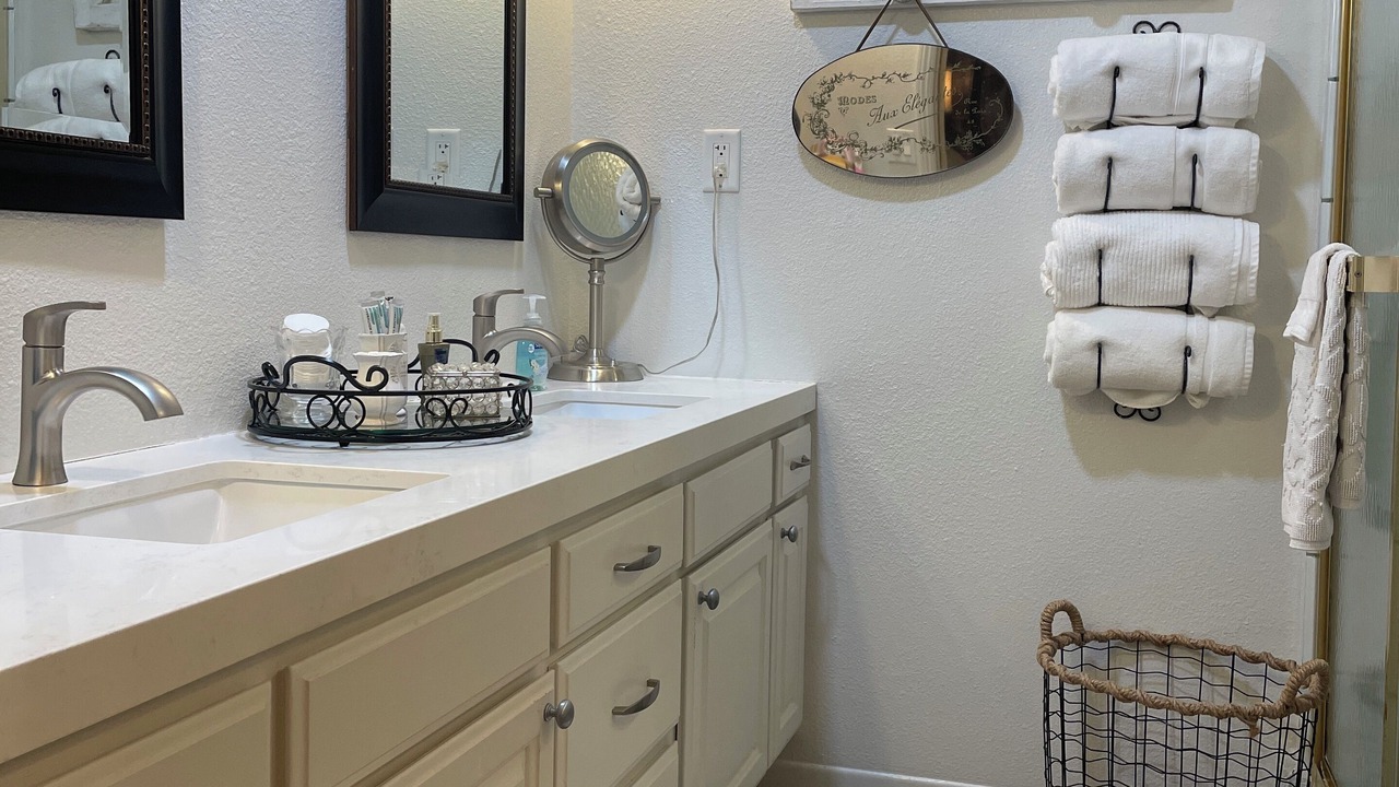 Photo of Bathroom in Moorpark
