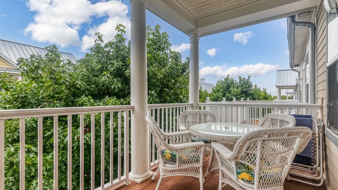 Photo of Patio Balcony in Sunset Island