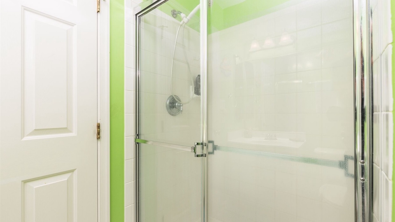 Photo of Bathroom in Sunset Island