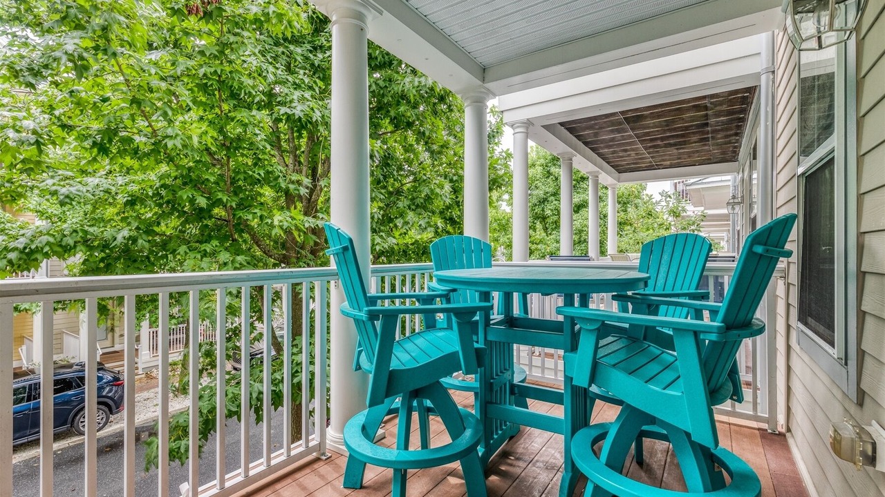 Photo of Patio Balcony in Sunset Island