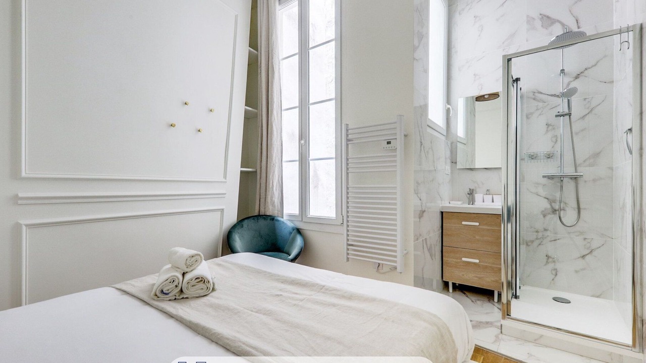 Photo of Bedroom in Chaussee-d'Antin
