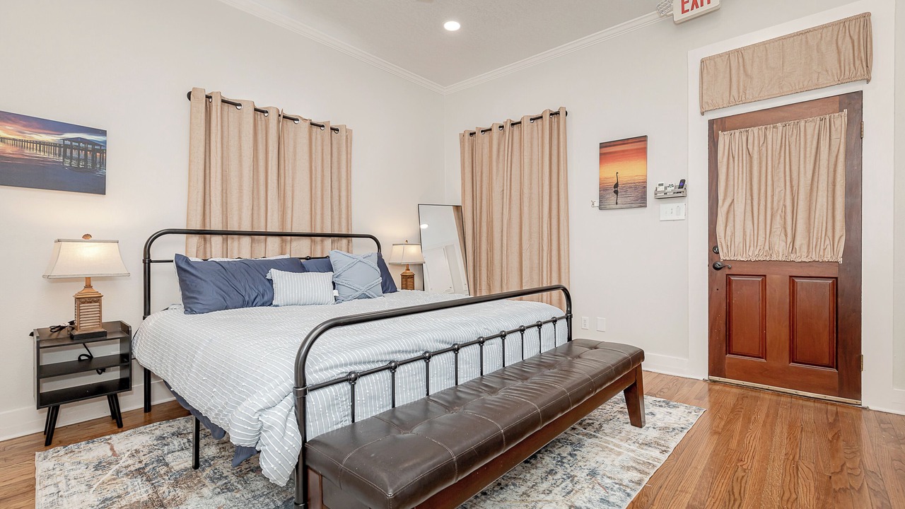 Photo of Bedroom in Biloxi