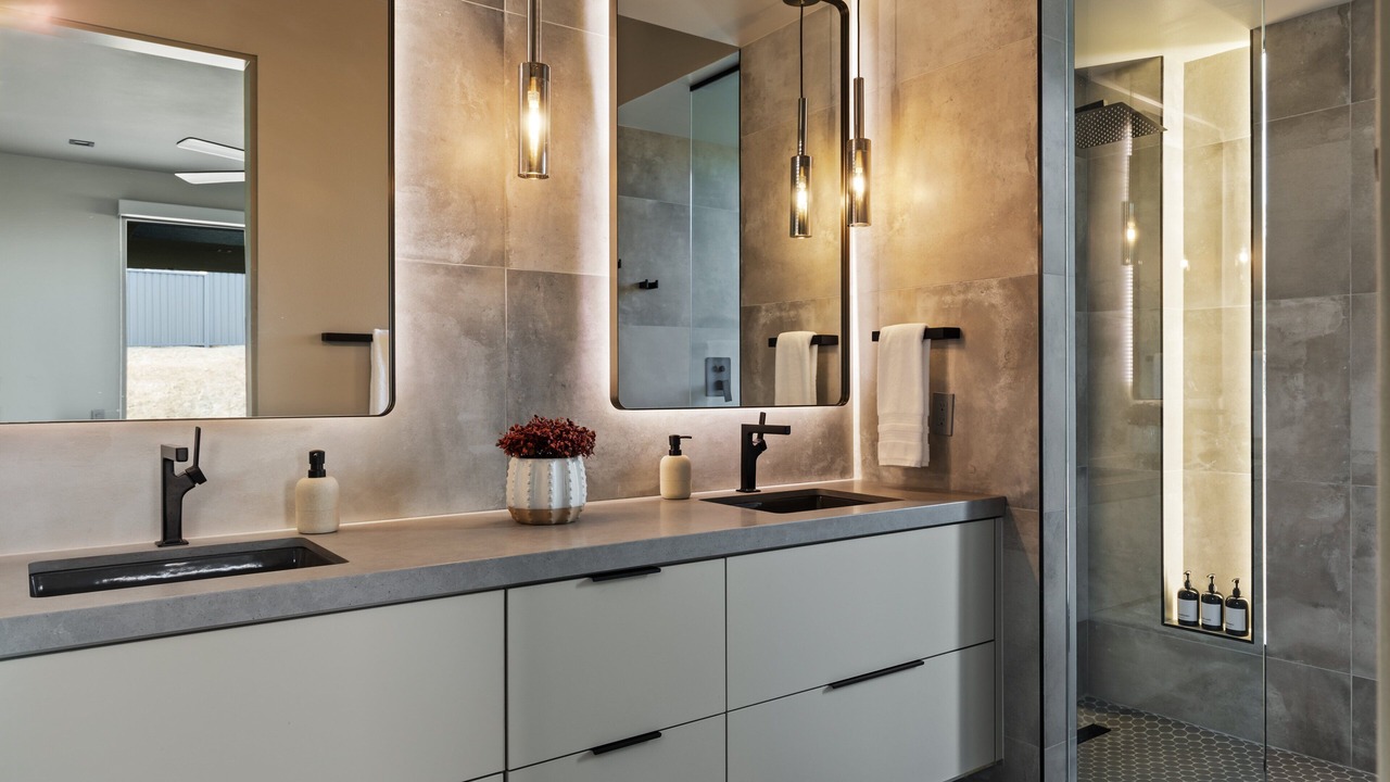 Photo of Bathroom in Yucca Valley