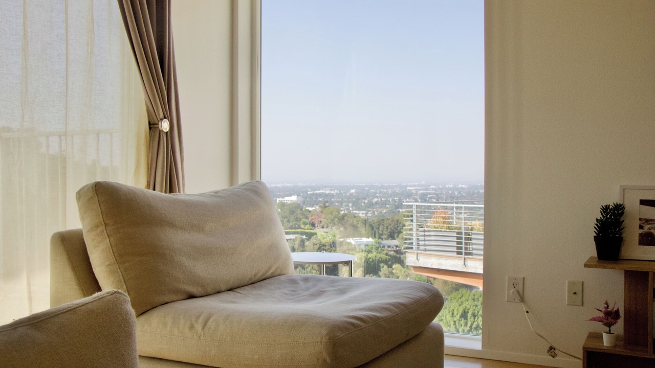 Photo of Livingroom in Sherman Oaks