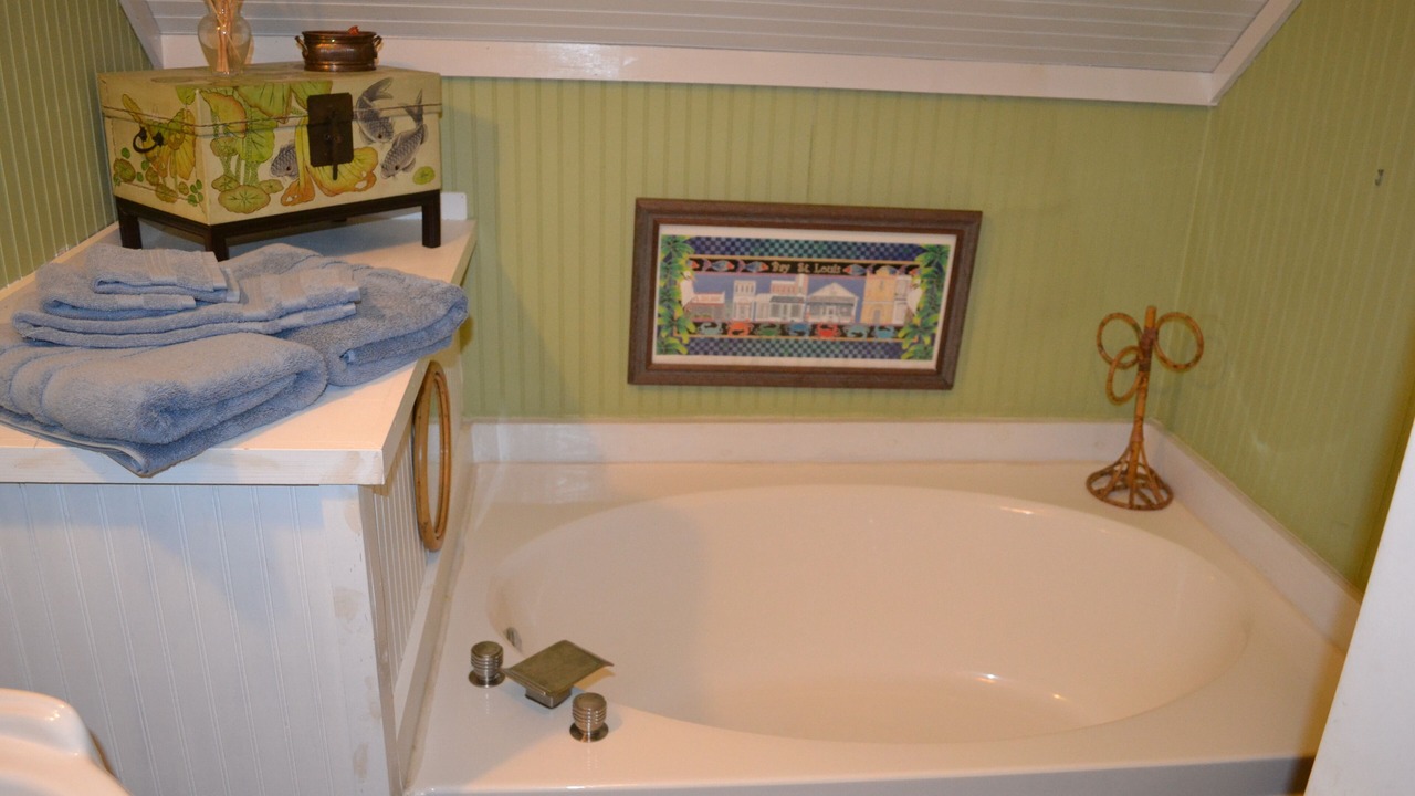 Photo of Bathroom in Waveland