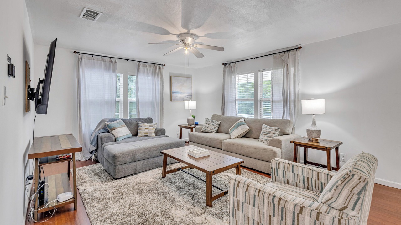 Photo of Livingroom in Pass Christian