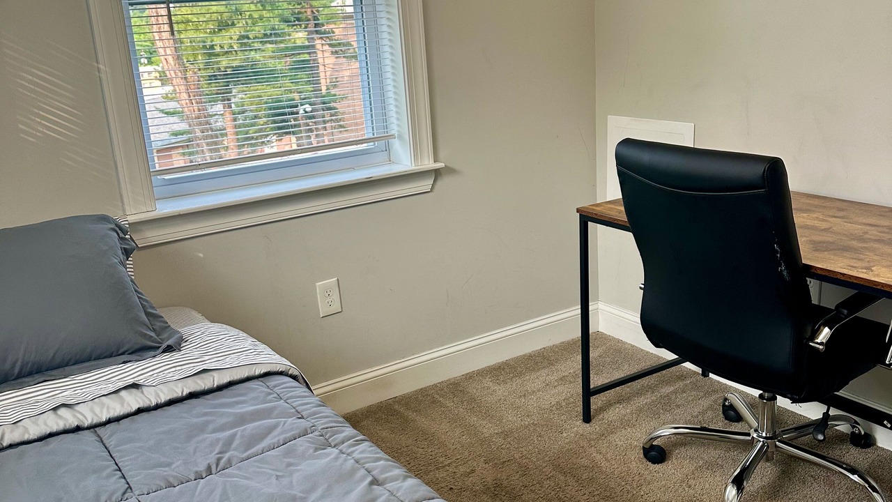Photo of Bedroom in Anacostia