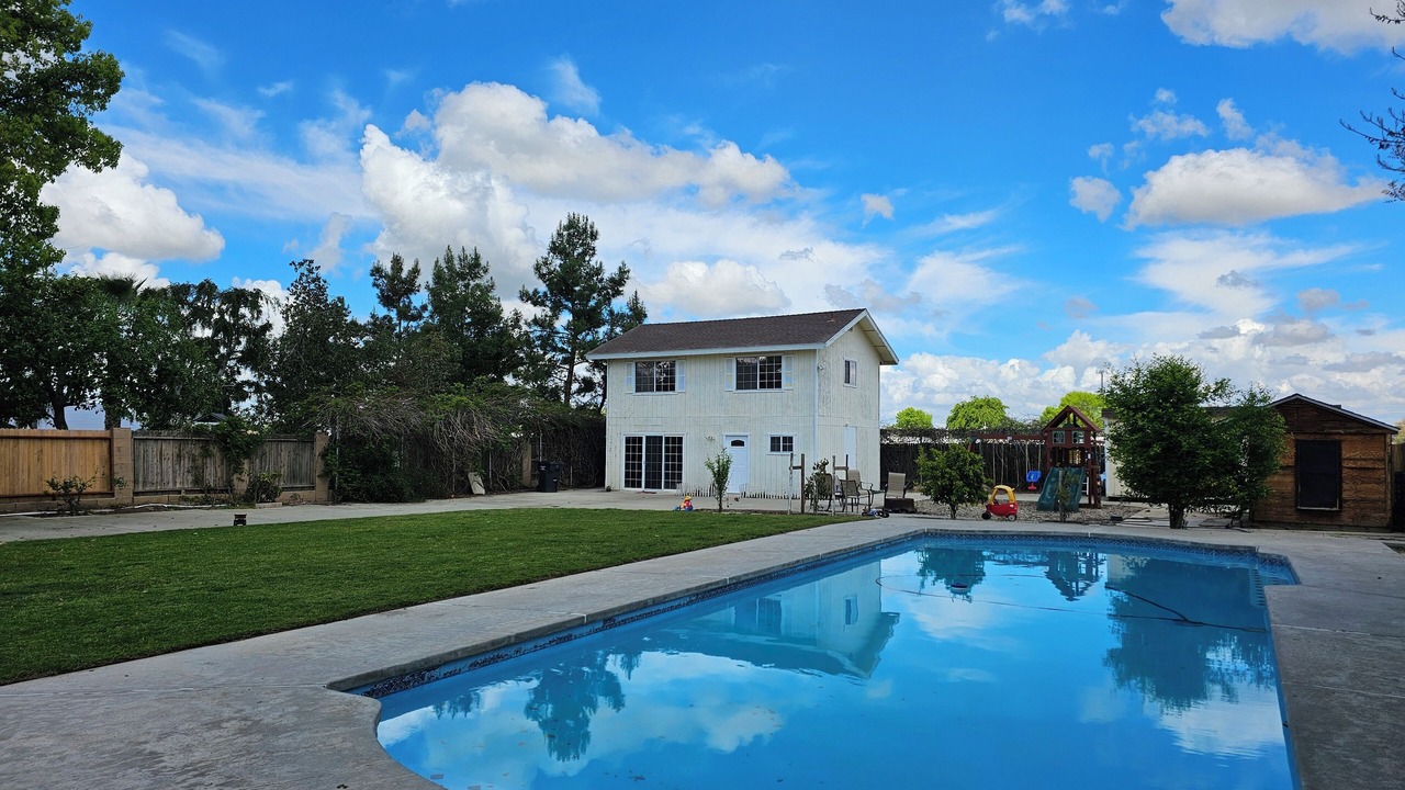 Photo of Outdoor in Rosedale