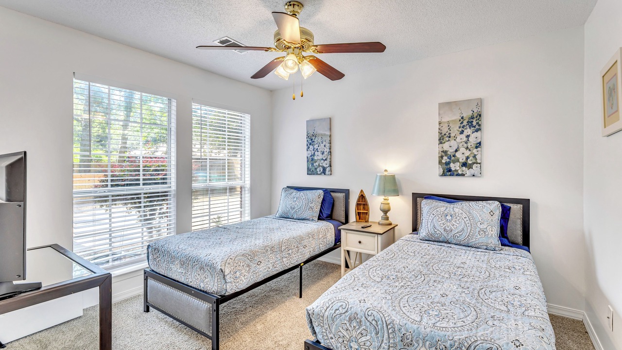 Photo of Bedroom in Gulf Park Estates