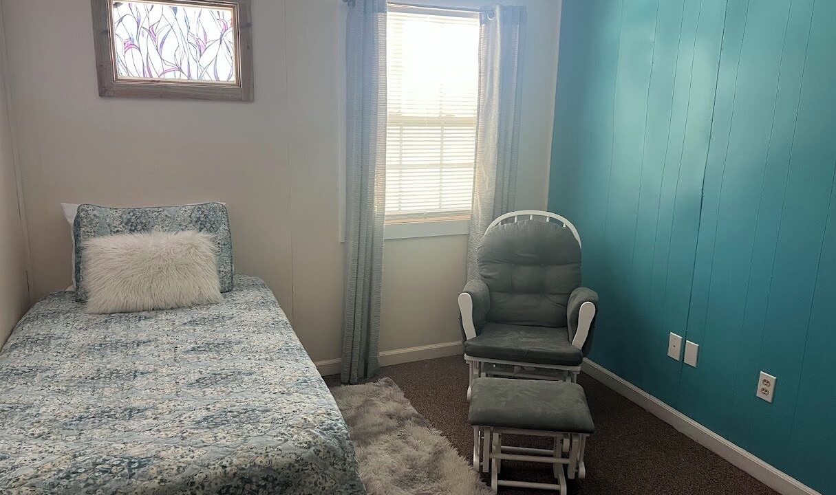 Photo of Bedroom in Gulfport