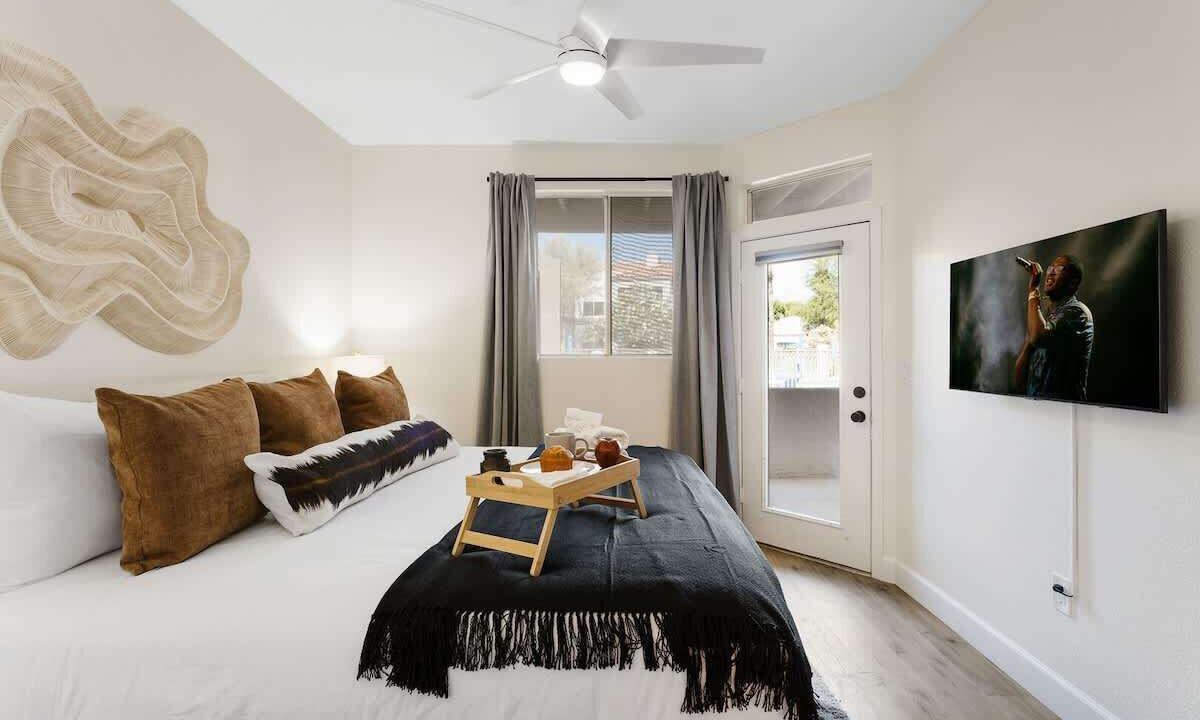 Photo of Bathroom in Central Scottsdale