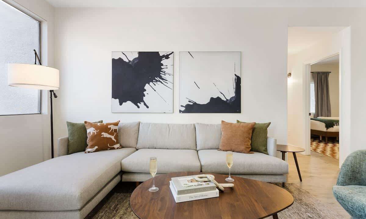 Photo of Livingroom in Central Scottsdale