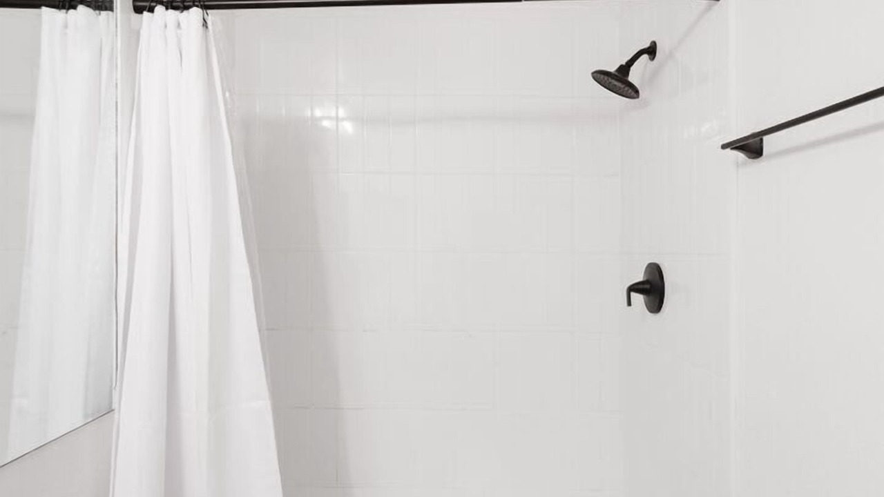Photo of Bathroom in Central Scottsdale