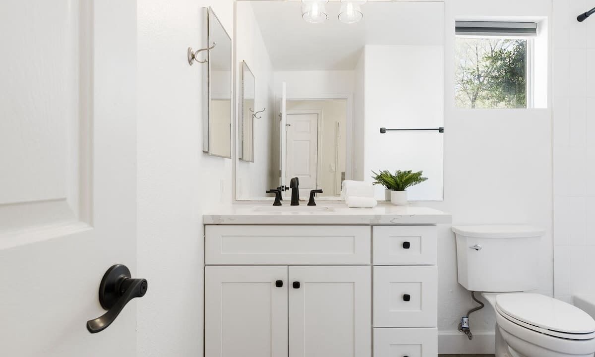 Photo of Bathroom in Central Scottsdale