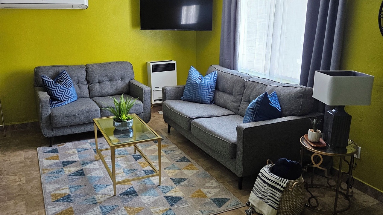 Photo of Livingroom in Mountain Center