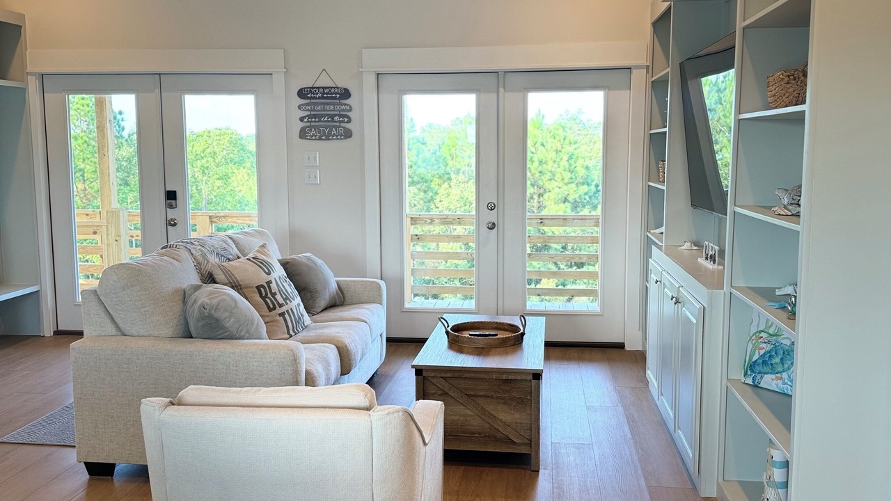 Photo of Livingroom in Shoreline Park