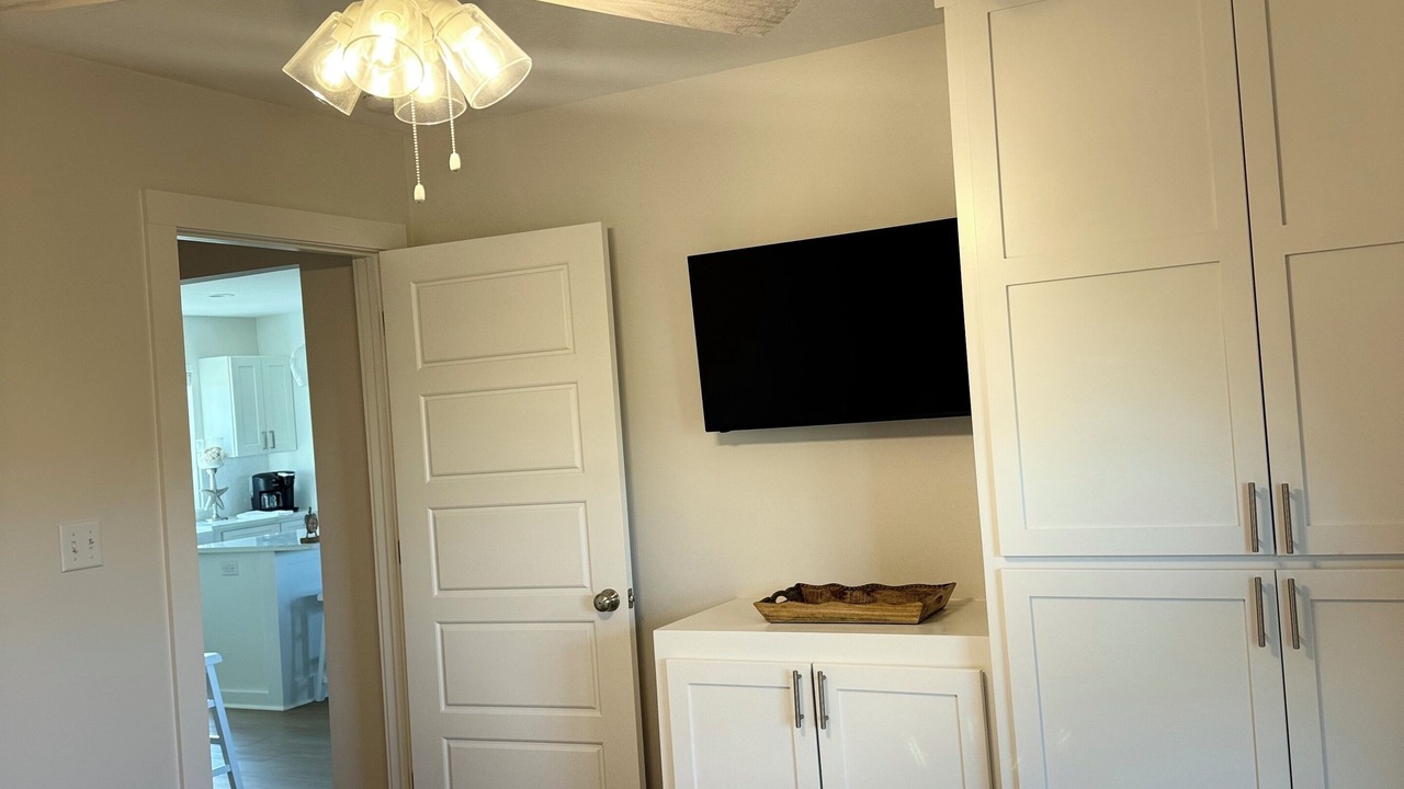 Photo of Bedroom in Shoreline Park