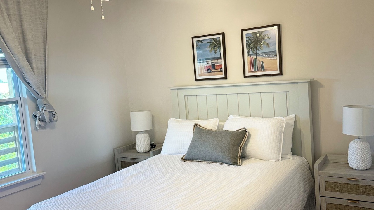 Photo of Bedroom in Shoreline Park