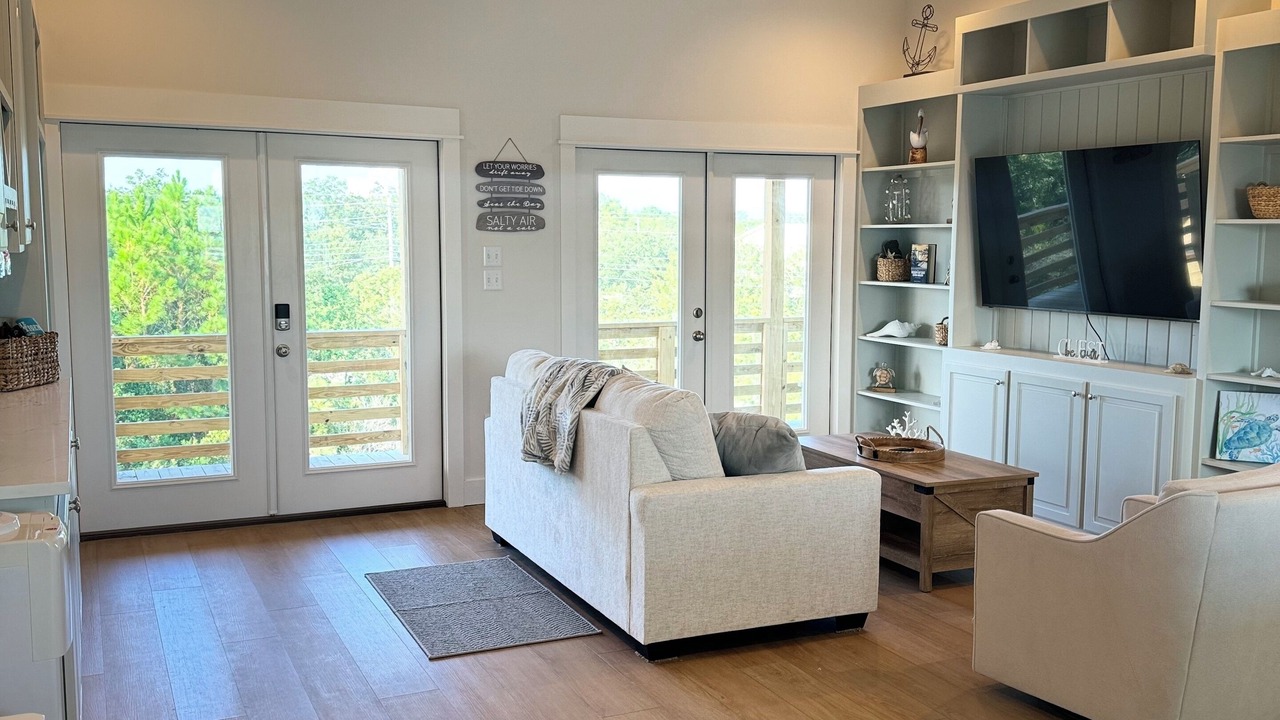 Photo of Livingroom in Shoreline Park