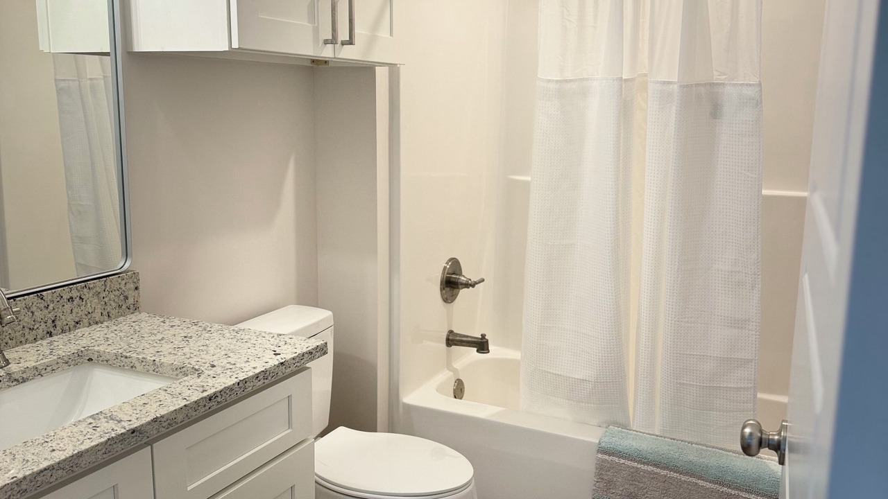 Photo of Bathroom in Shoreline Park