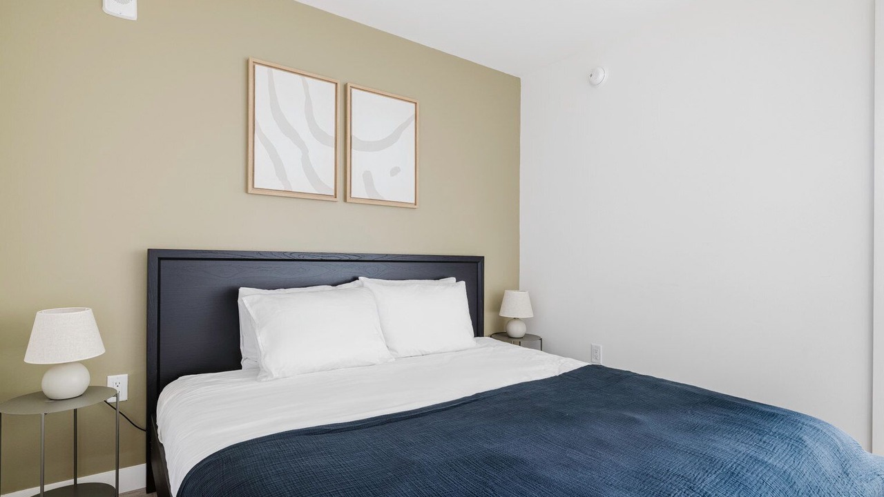 Photo of Bedroom in Truxton Circle