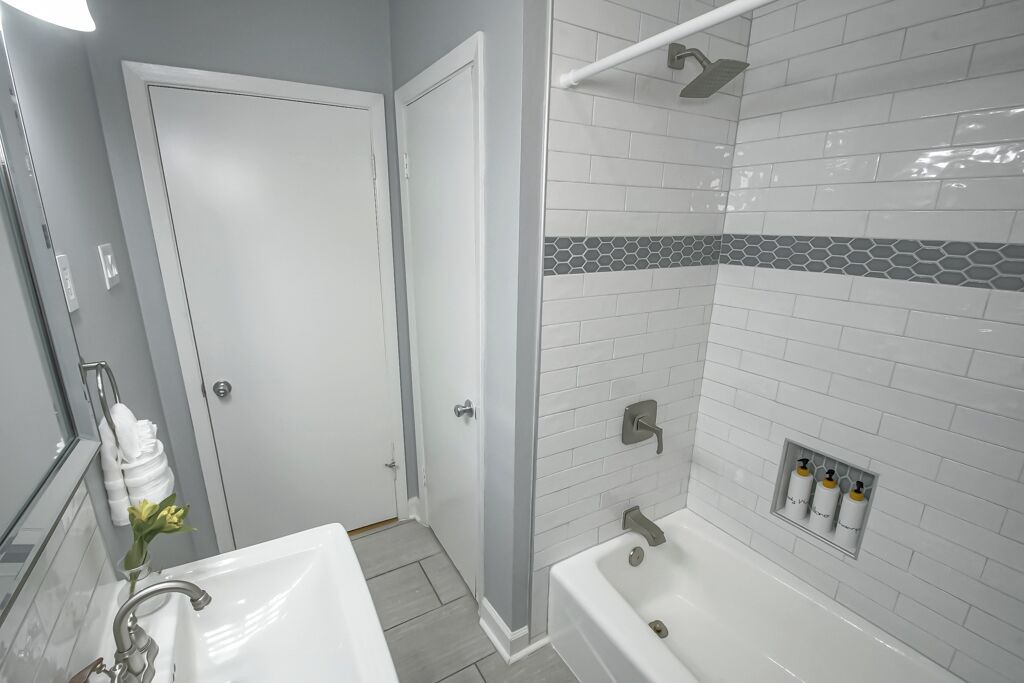 Photo of Bathroom in Highlands - Perkins