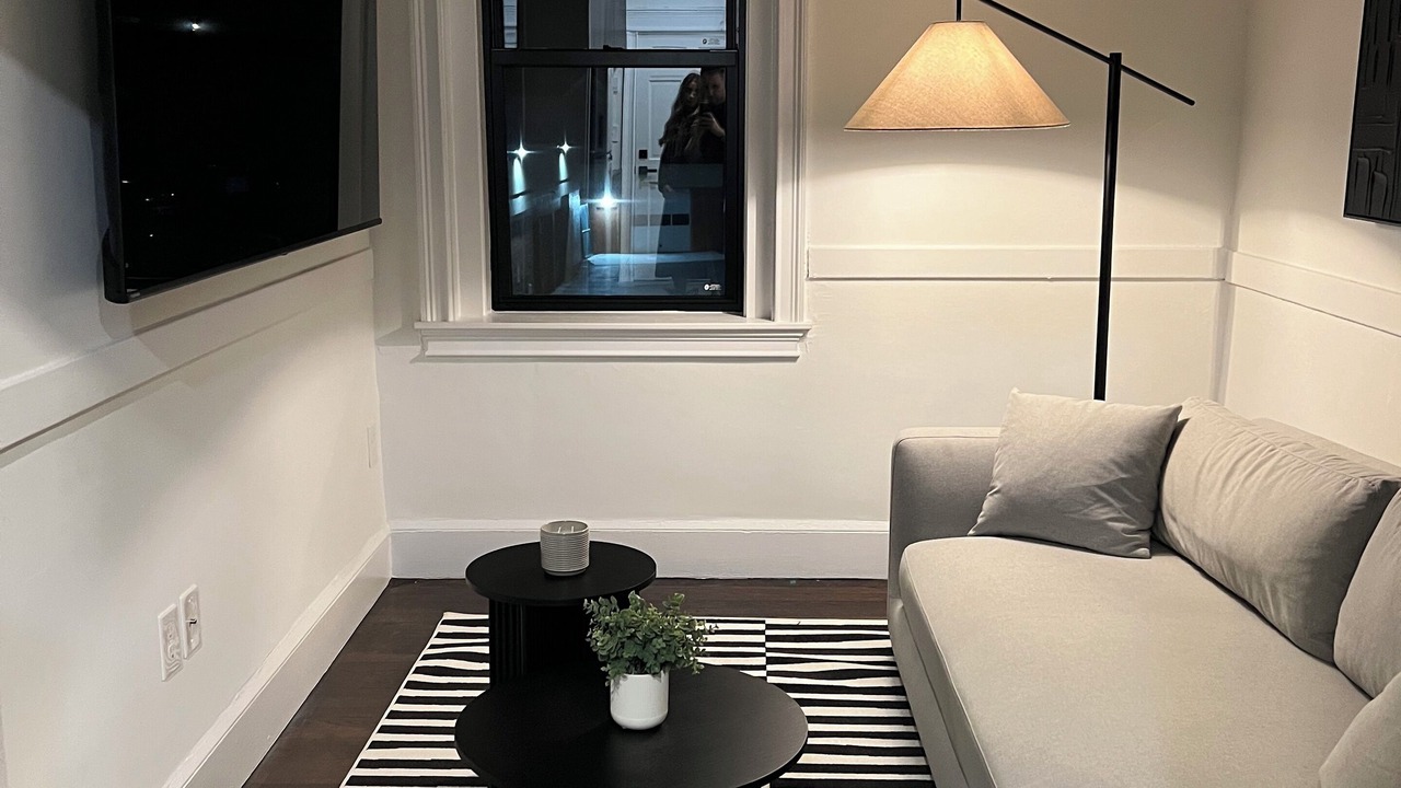 Photo of Livingroom in Quincy