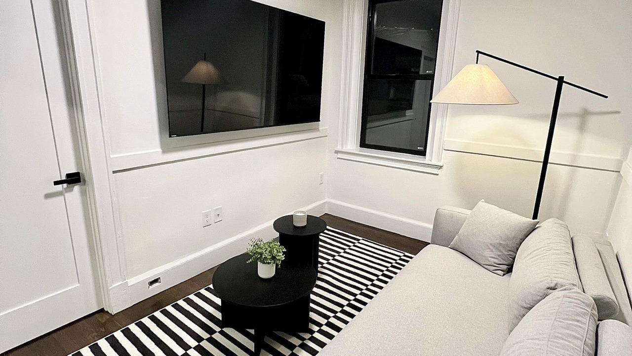Photo of Livingroom in Quincy