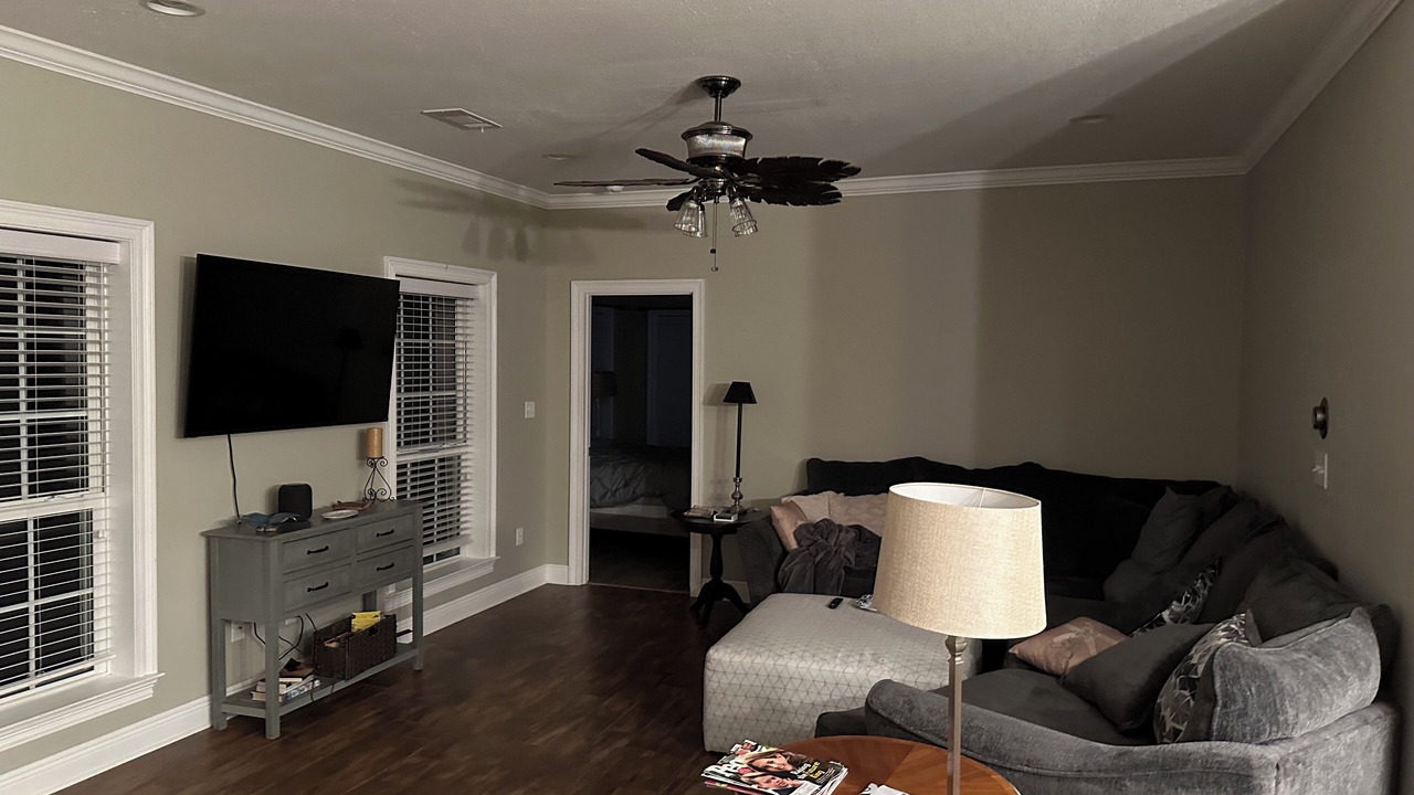Photo of Livingroom in Shoreline Park