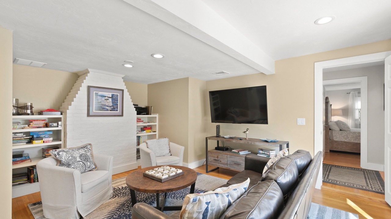 Photo of Bedroom in West Hyannisport