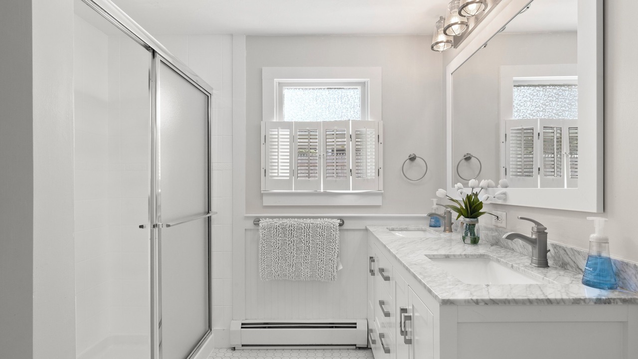 Photo of Bathroom in West Hyannisport
