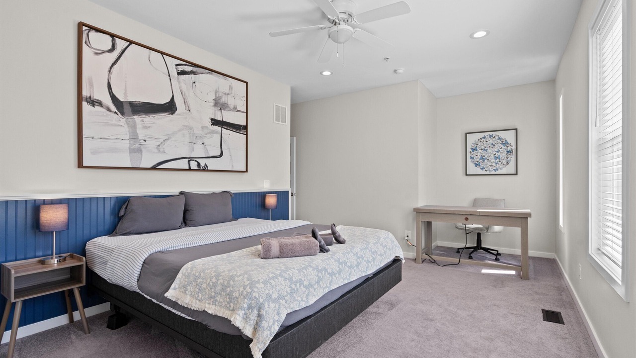 Photo of Bedroom in Fairlawn