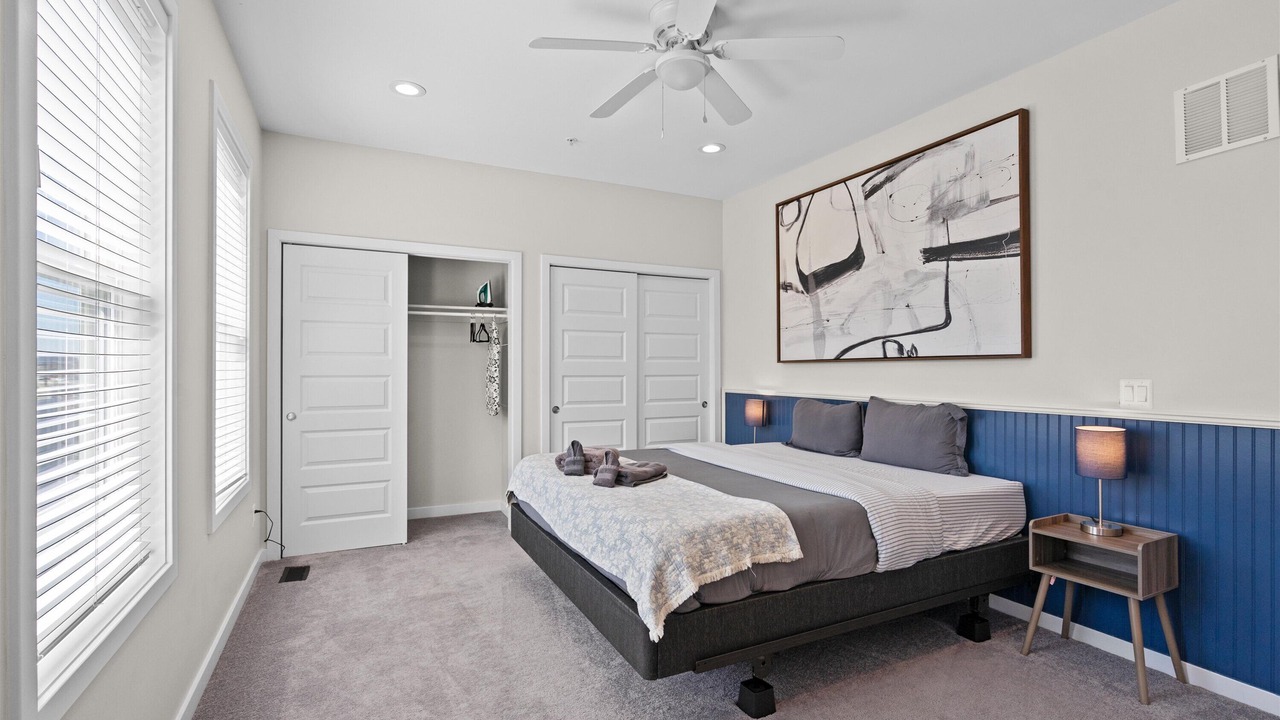Photo of Bedroom in Fairlawn