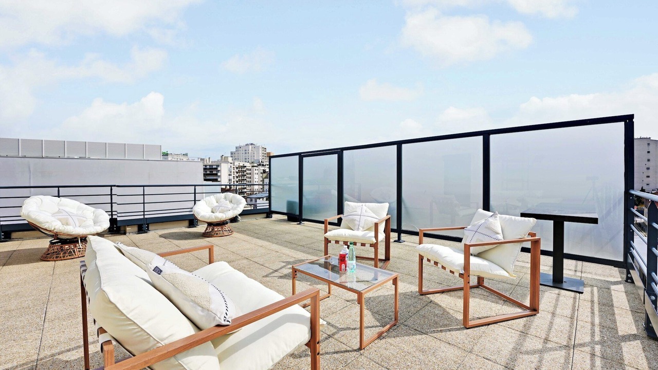Photo of Patio Balcony in Vanves