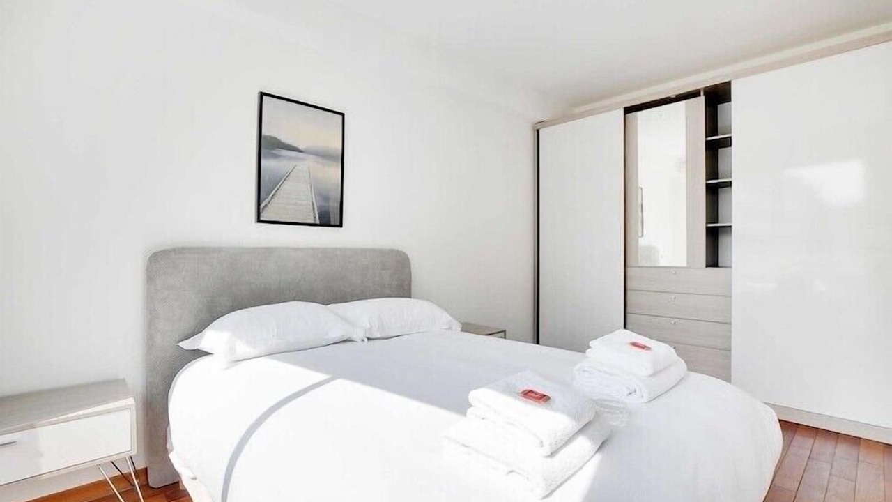 Photo of Bedroom in Saint-Lambert