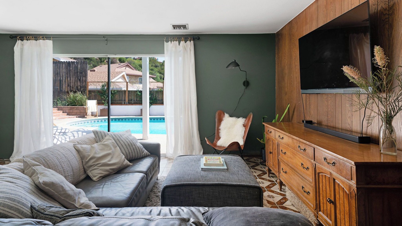 Photo of Livingroom in Eagle Rock