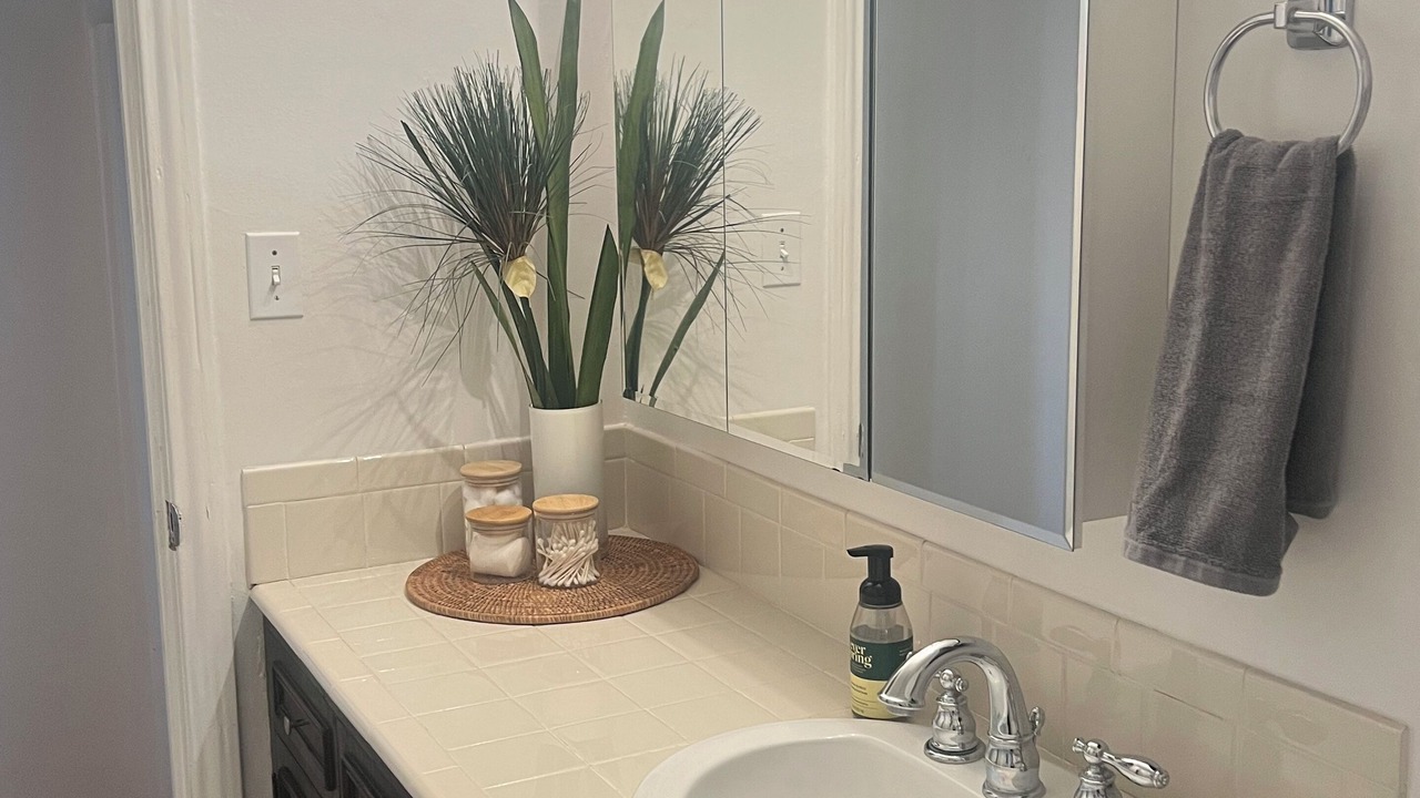 Photo of Bathroom in Fairfax District