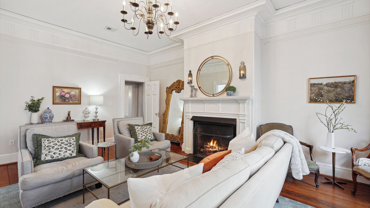 Photo of Livingroom in Old Town West