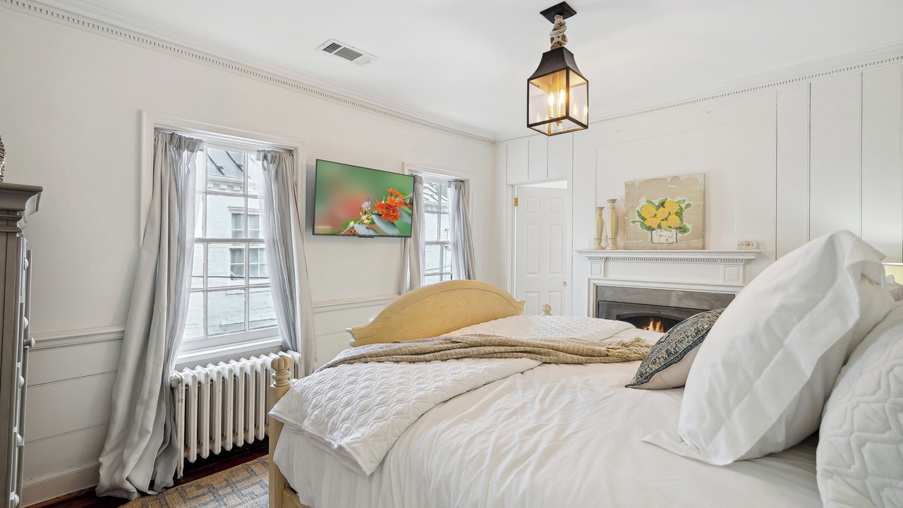 Photo of Bedroom in Old Town West