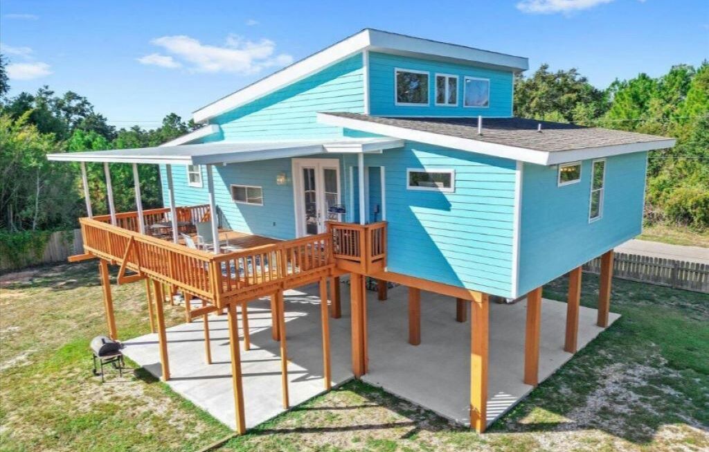 Photo of Outdoor in Henderson Point