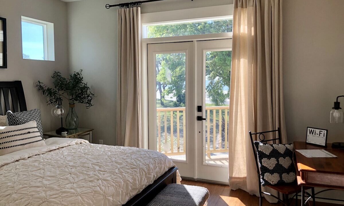 Photo of Bedroom in Long Beach