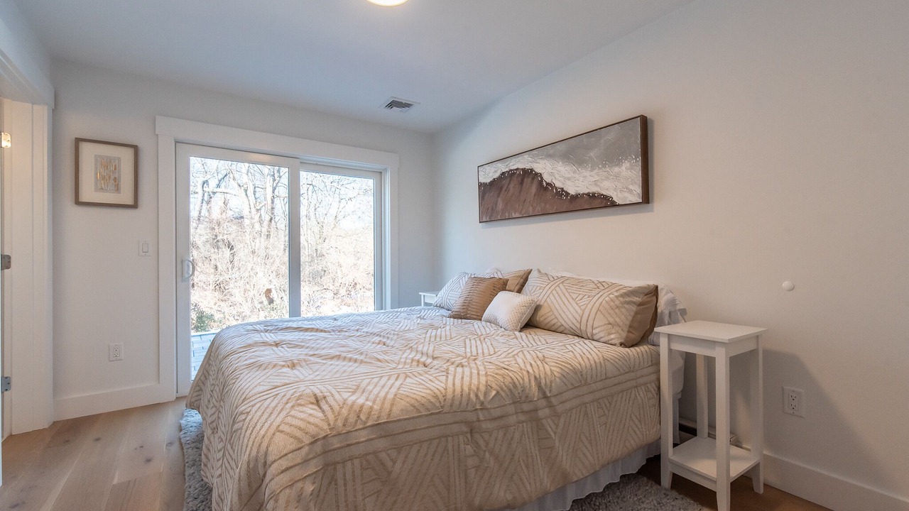 Photo of Bedroom in Bonnet Shores