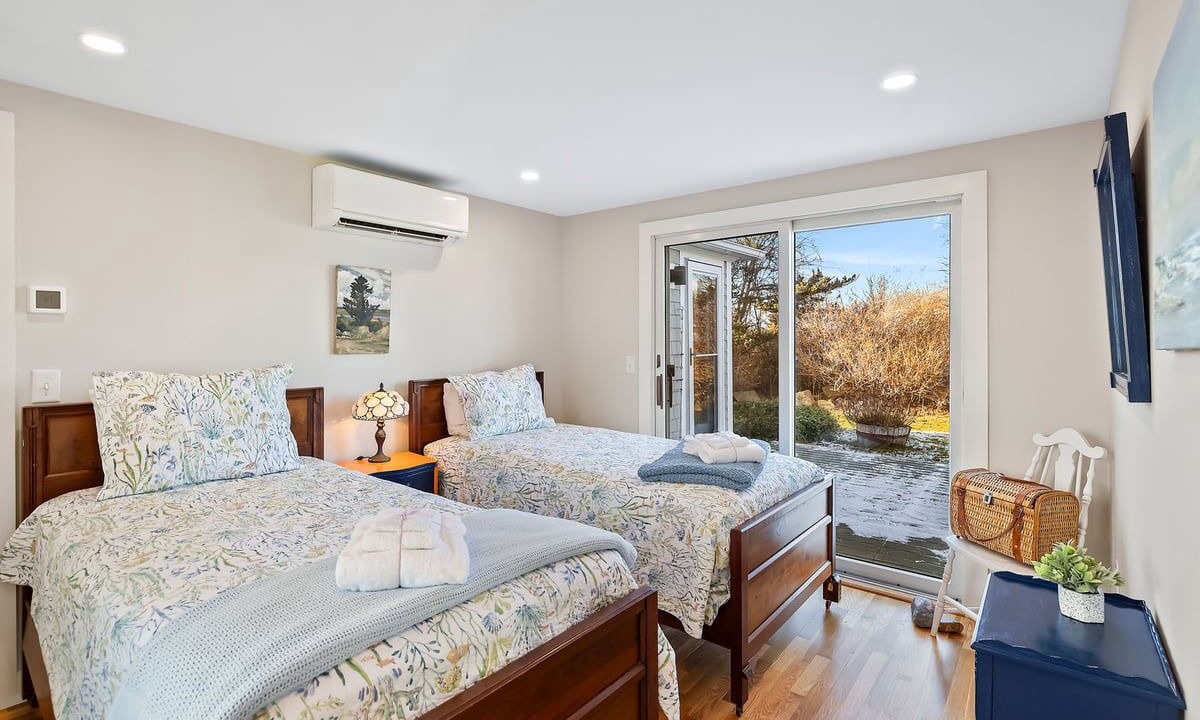 Photo of Bedroom in East Orleans