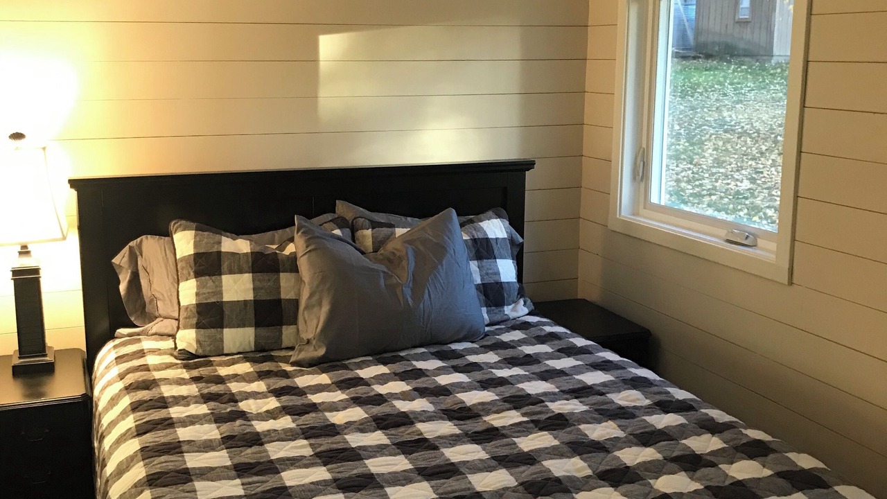 Photo of Bedroom in Menahga
