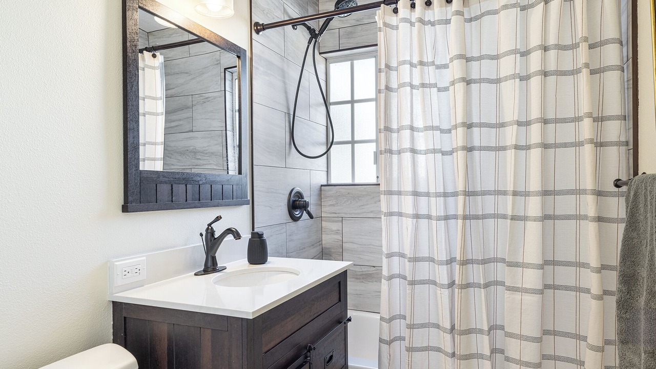 Photo of Bathroom in Simi Valley